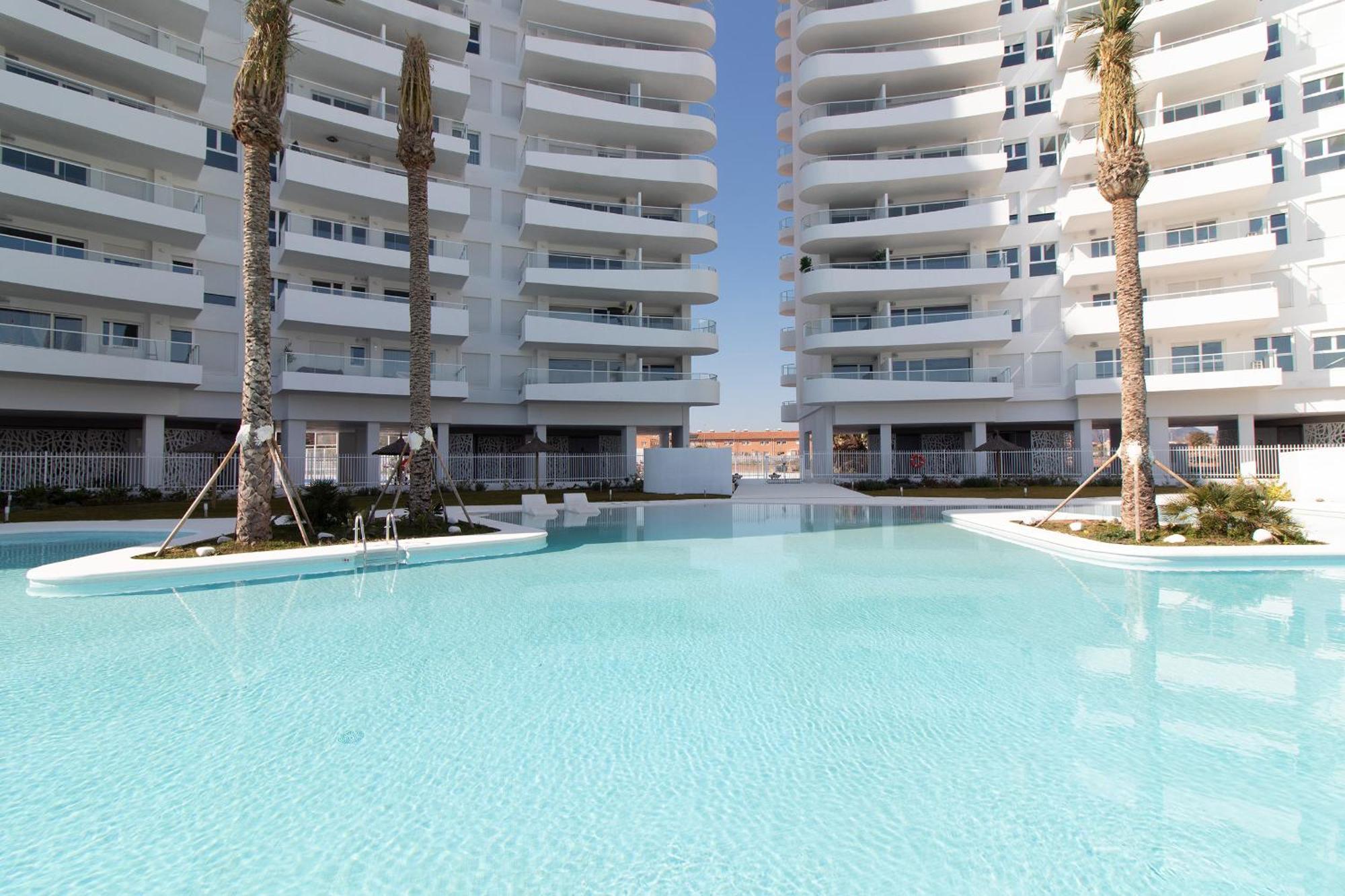 Global Properties, Apartamento De 2 Habitaciones Con Gran Terraza En Gran Canet Canet d'En Berenguer Exterior foto